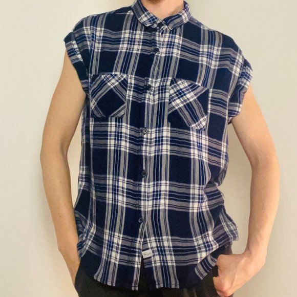 RAILS Soft Muscle Flannel Button-Up - Picture 7 of 11